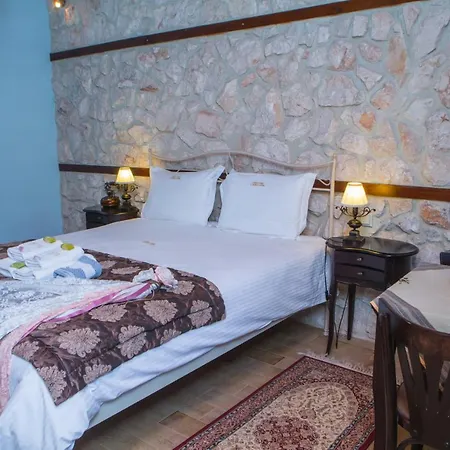 Archontiko Lydia Lithos Орма