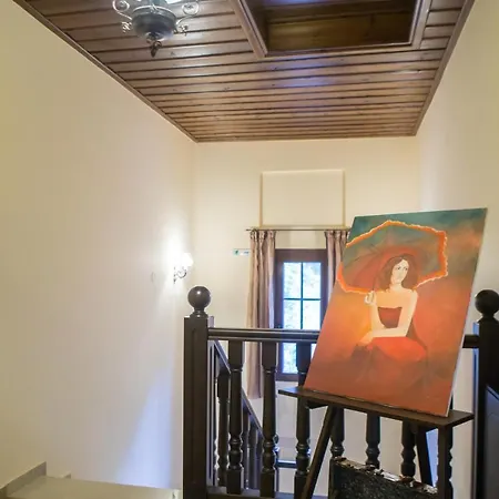 Archontiko Lydia Lithos شقة