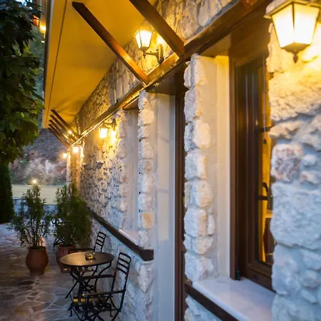 شقة Archontiko Lydia Lithos