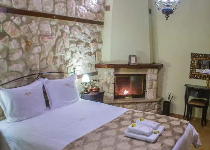 Archontiko Lydia Lithos *