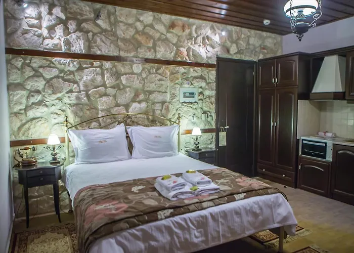 Archontiko Lydia Lithos Órma